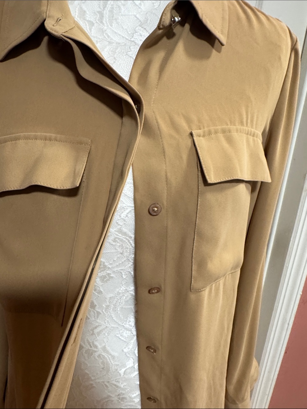White House Black Market Tan Button-Front Blouse - Picture 5 of 7